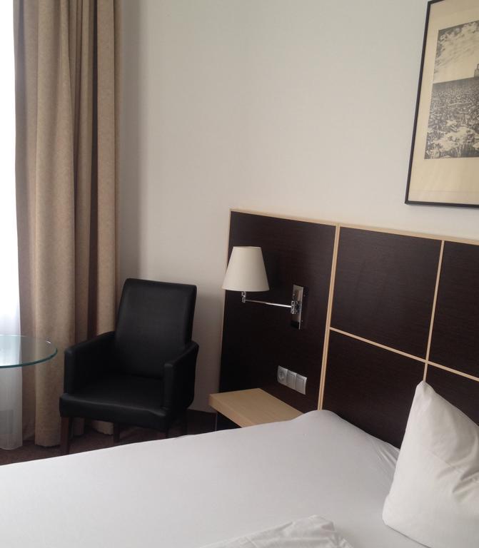 Hotel Landhaus Schlachtensee Berlin Luaran gambar